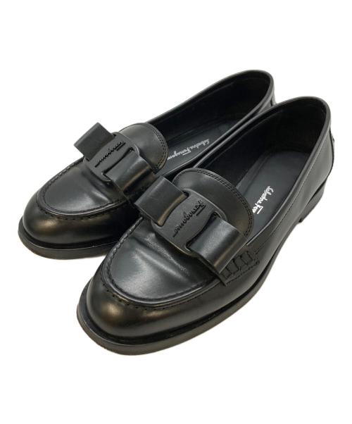 Salvatore Ferragamo（サルヴァトーレ フェラガモ）Salvatore Ferragamo (サルヴァトーレ フェラガモ) VIVALDローファー ブラック サイズ:SIZE6の古着・服飾アイテム