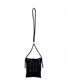 GOOD GOODS ISSEY MIYAKE（グッドグッズ イッセイミヤケ）の古着「サコッシュ」｜ブラック