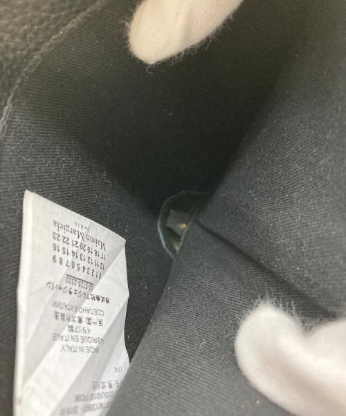 Maison Margiela（メゾンマルジェラ）Maison Margiela (メゾンマルジェラ) 2つ折り財布 ブラックの古着・服飾アイテム
