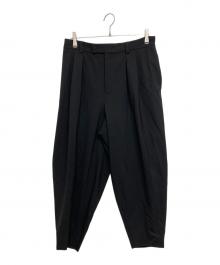 EMPORIO ARMANI（エンポリオアルマーニ）の古着「2タックサイドラインワイドテーパードスラックス」｜ブラック