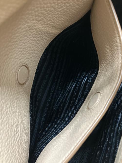 PRADA（プラダ）PRADA (プラダ) 2WAYショルダーバッグ ベージュ（CAMMEO(カメオ））の古着・服飾アイテム