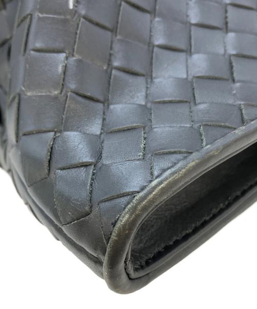 BOTTEGA VENETA（ボッテガベネタ）BOTTEGA VENETA (ボッテガベネタ) クラッチバッグ グレーの古着・服飾アイテム