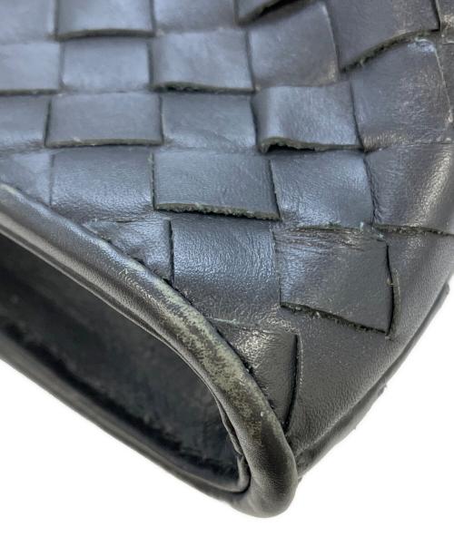 BOTTEGA VENETA（ボッテガベネタ）BOTTEGA VENETA (ボッテガベネタ) クラッチバッグ グレーの古着・服飾アイテム