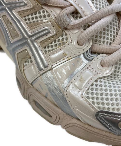 asics（アシックス）asics (アシックス) ローカットスニーカー ベージュ サイズ:SIZE24.0cmの古着・服飾アイテム