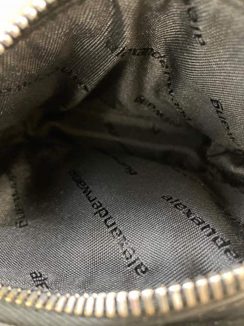 ALEXANDER WANG（アレキサンダー・ワン）ALEXANDER WANG (アレキサンダー・ワン) クロスボディーバッグ ブラック サイズ:実寸サイズをご参照下さい。の古着・服飾アイテム