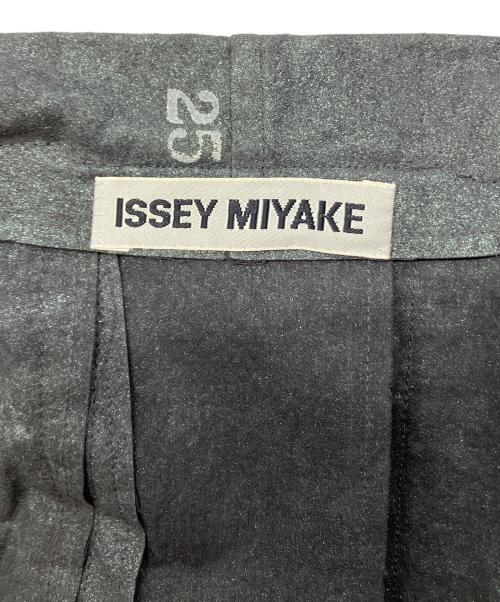 ISSEY MIYAKE（イッセイミヤケ）ISSEY MIYAKE (イッセイミヤケ) 再構築デコンストラクトジャケット グレー サイズ:SIZE2の古着・服飾アイテム