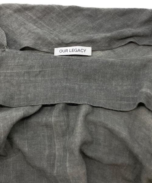 OUR LEGACY（アワーレガシー）OUR LEGACY (アワーレガシー) VIRTUOUS BLOUSE ブラウス グレー サイズ:SIZE 32の古着・服飾アイテム