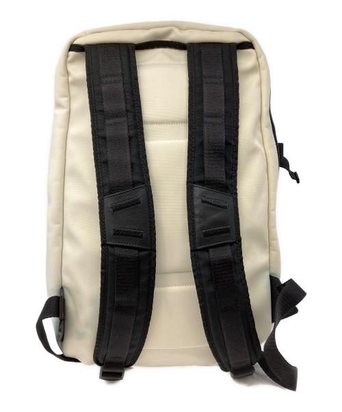 MONCLER（モンクレール）MONCLER (モンクレール) バックパック ブラック×アイボリー サイズ:実寸サイズをご参照くださいの古着・服飾アイテム