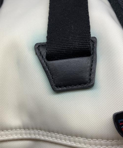 MONCLER（モンクレール）MONCLER (モンクレール) バックパック ブラック×アイボリー サイズ:実寸サイズをご参照くださいの古着・服飾アイテム