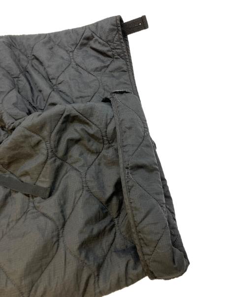 OAMC（オーエーエムシー）OAMC (オーエーエムシー) Peacemaker Quilting Short Pants ブラック サイズ:SIZE Sの古着・服飾アイテム