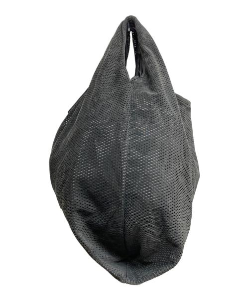 INNAT（インアット）INNAT (インアット) SUEDE TOTE BAG グレー サイズ:実寸サイズをご参照下さい。の古着・服飾アイテム