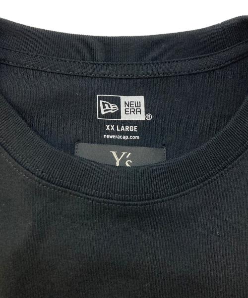 Y's（ワイズ）Y's (ワイズ) New Era (ニューエラ) 刺繍Ｔシャツ ブラック サイズ:SIZE XXLの古着・服飾アイテム