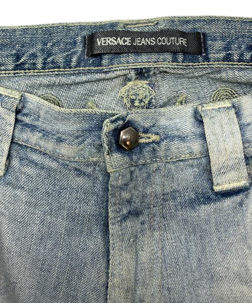 VERSACE JEANS COUTURE（ヴェルサーチ ジーンズクチュール）VERSACE JEANS COUTURE (ヴェルサーチ ジーンズクチュール) バックデザインダメージデニムパンツ インディゴ サイズ:SIZE35-49の古着・服飾アイテム
