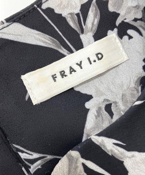 FRAY ID（フレイ アイディー）FRAY ID (フレイ アイディー) ウエストシャーリングフラワープリントワンピ ブラック サイズ:SIZE0の古着・服飾アイテム