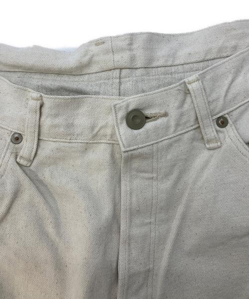 NIGEL CABOURN（ナイジェルケーボン）NIGEL CABOURN (ナイジェルケーボン) シンチバックホワイトデニムパンツ ホワイト サイズ:SIZE36の古着・服飾アイテム
