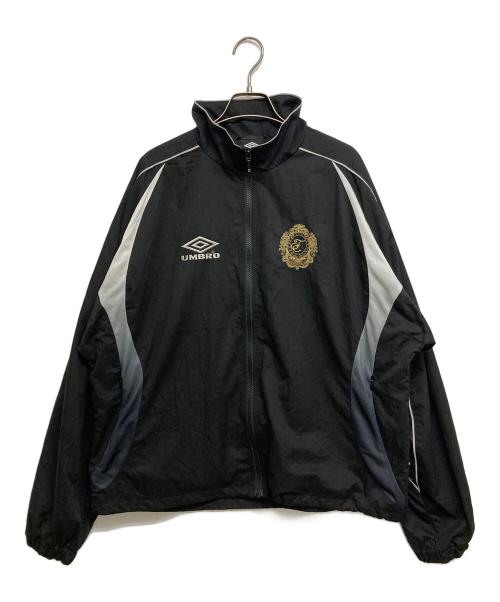 UMBRO（アンブロ）UMBRO (アンブロ) flagstuff (フラグスタフ) グラデーショントラックジャケット　FS1710 ブラック サイズ:SIZE XL 未使用品の古着・服飾アイテム