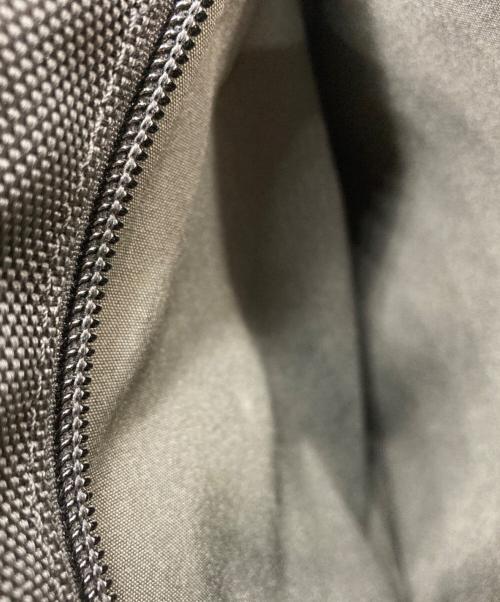TUMI（トゥミ）TUMI (トゥミ) ベルトナ バッグパック リュック グレー サイズ:実寸サイズをご参照くださいの古着・服飾アイテム