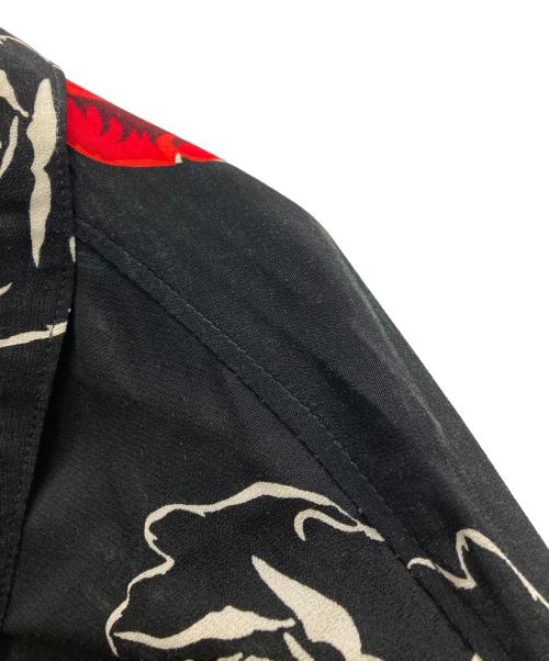 KAPITAL（キャピタル）KAPITAL (キャピタル) 花柄レーヨンアロハシャツ ブラック サイズ:SIZE Lの古着・服飾アイテム