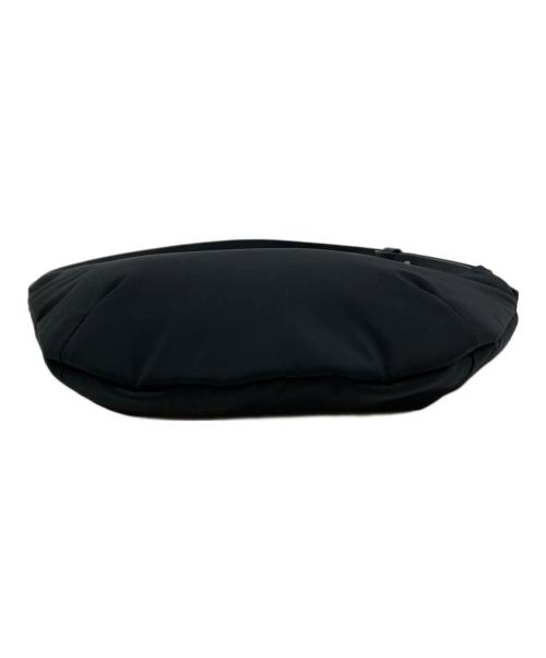 AMOMENTO（アモーメント）AMOMENTO (アモーメント) MINI PADDED BAG ブラック サイズ:実寸サイズ参照の古着・服飾アイテム