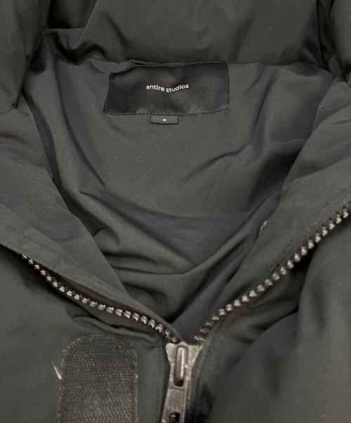 entire studios（エンタイアスタジオ）entire studios (エンタイアスタジオ) PFD V2 PUFFER JACKET ES2127 P0028 ブラック サイズ:SIZE Sの古着・服飾アイテム