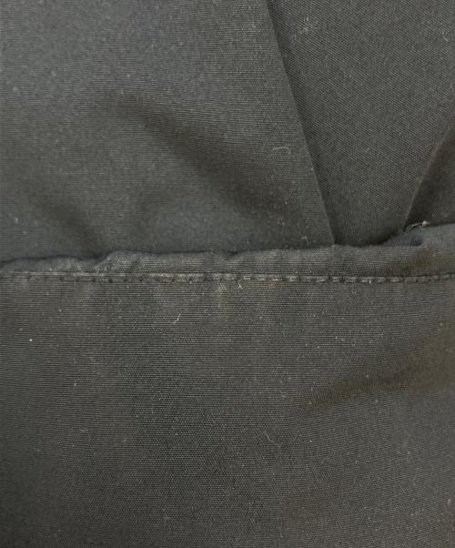 entire studios（エンタイアスタジオ）entire studios (エンタイアスタジオ) PFD V2 PUFFER JACKET ES2127 P0028 ブラック サイズ:SIZE Sの古着・服飾アイテム