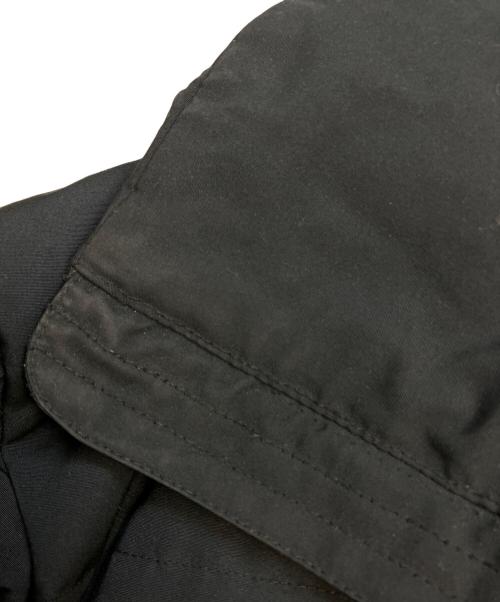 entire studios（エンタイアスタジオ）entire studios (エンタイアスタジオ) PFD V2 PUFFER JACKET ES2127 P0028 ブラック サイズ:SIZE Sの古着・服飾アイテム