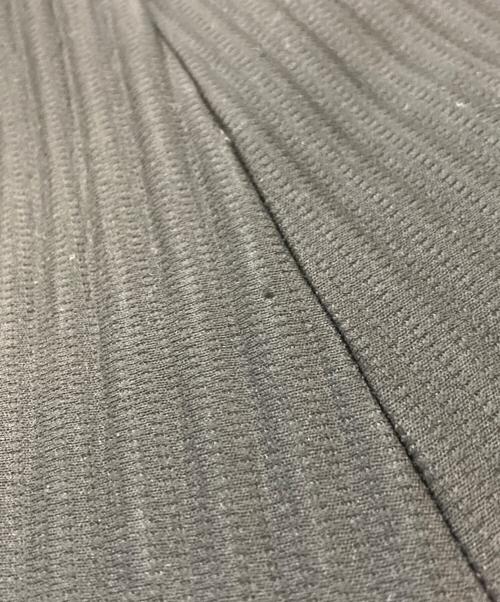 HOMME PLISSE ISSEY MIYAKE（オム プリッセ イッセイ ミヤケ）HOMME PLISSE ISSEY MIYAKE (オム プリッセ イッセイ ミヤケ) プリーツパンツ　HP11JF113 ブラック サイズ:SIZE 2の古着・服飾アイテム