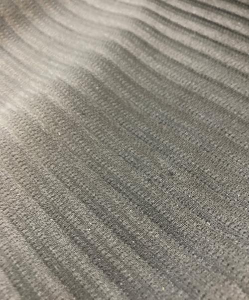HOMME PLISSE ISSEY MIYAKE（オム プリッセ イッセイ ミヤケ）HOMME PLISSE ISSEY MIYAKE (オム プリッセ イッセイ ミヤケ) プリーツパンツ　HP11JF113 ブラック サイズ:SIZE 2の古着・服飾アイテム