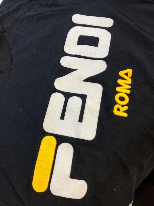FENDI（フェンディ）FENDI (フェンディ) FILA (フィラ) ロゴTシャツ FS7074 A5H1 ブラック サイズ:SIZE Sの古着・服飾アイテム