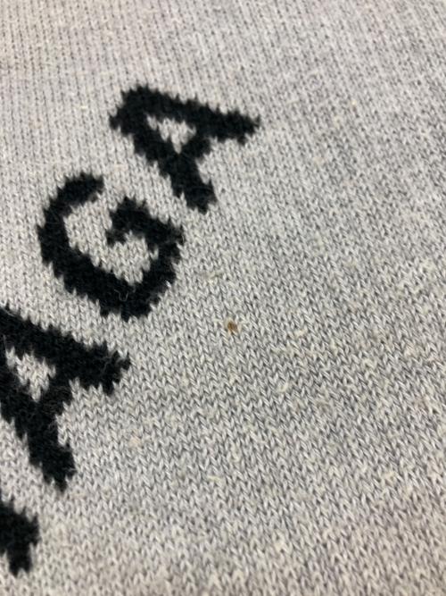 BALENCIAGA（バレンシアガ）BALENCIAGA (バレンシアガ) オールオーバーロゴニット　576307 グレー サイズ:SIZE Lの古着・服飾アイテム