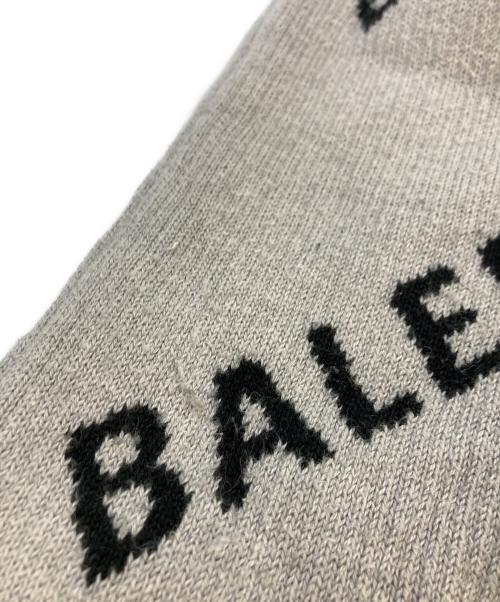 BALENCIAGA（バレンシアガ）BALENCIAGA (バレンシアガ) オールオーバーロゴニット　576307 グレー サイズ:SIZE Lの古着・服飾アイテム