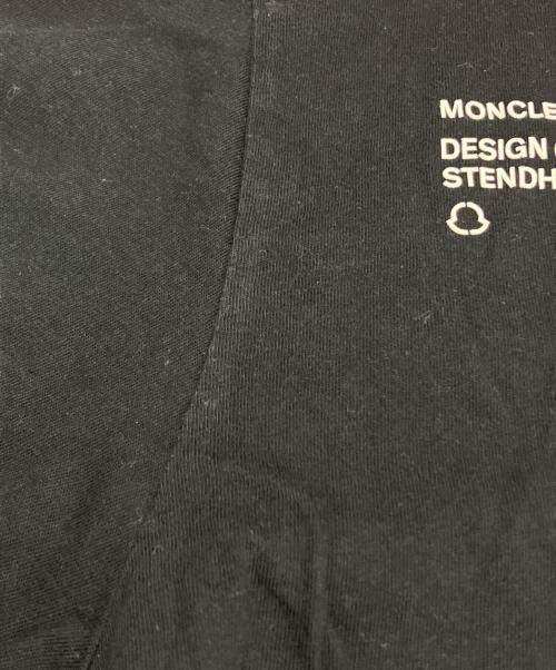 MONCLER（モンクレール）MONCLER (モンクレール) FRAGMENT DESIGN (フラグメントデザイン) Lewis Leathers (ルイスレザース) MAGLIA T-S　G209U800007 8392B ブラック サイズ:SIZE Mの古着・服飾アイテム