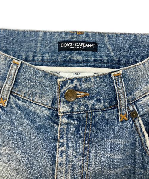 DOLCE & GABBANA（ドルチェ＆ガッバーナ）DOLCE & GABBANA (ドルチェ＆ガッバーナ) 蹄鉄パッチダメージデニムパンツ G3034D G8008 インディゴ サイズ:SIZE48の古着・服飾アイテム
