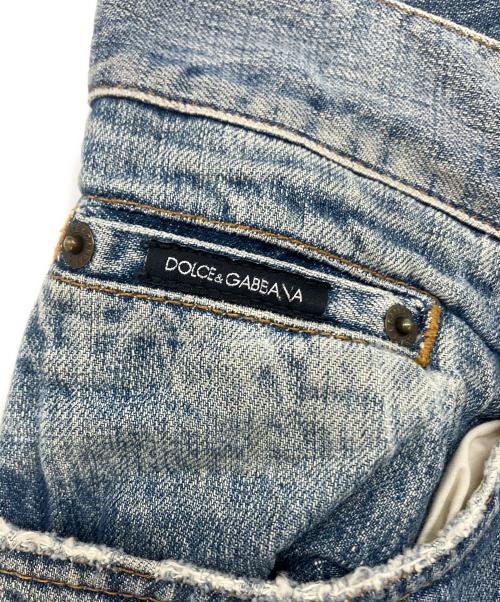 DOLCE & GABBANA（ドルチェ＆ガッバーナ）DOLCE & GABBANA (ドルチェ＆ガッバーナ) 蹄鉄パッチダメージデニムパンツ G3034D G8008 インディゴ サイズ:SIZE48の古着・服飾アイテム