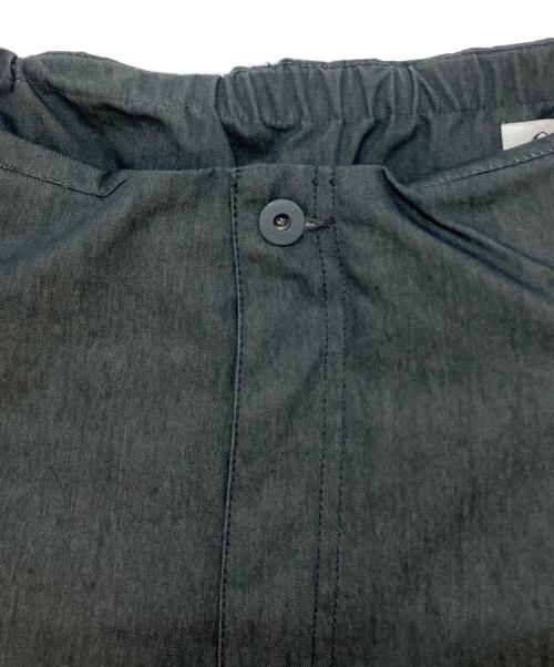 coor（クアー）coor (クアー) バンディング ウエスト ダブル プリーツ トラウザーズ CXF2PT18K-DGG カーキ サイズ:SIZE M 未使用品の古着・服飾アイテム