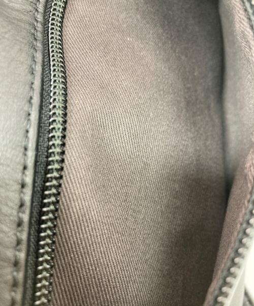 russet（ラシット）russet (ラシット) レザースクエアショルダーバッグ ブラック サイズ:実寸サイズをご参照くださいの古着・服飾アイテム