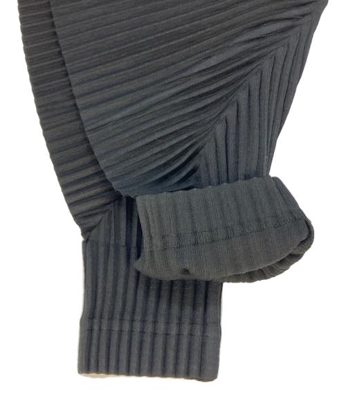 HOMME PLISSE ISSEY MIYAKE（オム プリッセ イッセイ ミヤケ）HOMME PLISSE ISSEY MIYAKE (オム プリッセ イッセイ ミヤケ) プリーツコーチジャケット ブラック サイズ:SIZE 3の古着・服飾アイテム