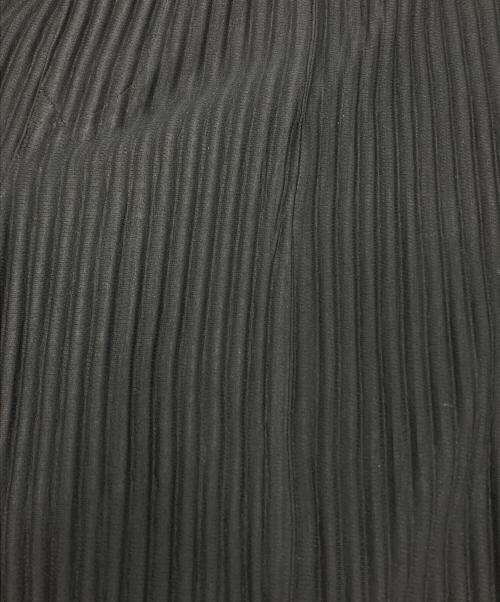 HOMME PLISSE ISSEY MIYAKE（オム プリッセ イッセイ ミヤケ）HOMME PLISSE ISSEY MIYAKE (オム プリッセ イッセイ ミヤケ) CARGO PANTS HP31JF175 ブラック サイズ:SIZE2の古着・服飾アイテム