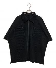 HOMME PLISSE ISSEY MIYAKE（オム プリッセ イッセイ ミヤケ）の古着「FLIPバックビッグポケットシャツ HP31JJ172」｜ブラック