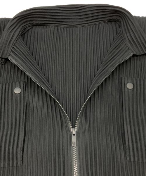 HOMME PLISSE ISSEY MIYAKE（オム プリッセ イッセイ ミヤケ）HOMME PLISSE ISSEY MIYAKE (オム プリッセ イッセイ ミヤケ) FLIPバックビッグポケットシャツ HP31JJ172 ブラック サイズ:SIZE3の古着・服飾アイテム