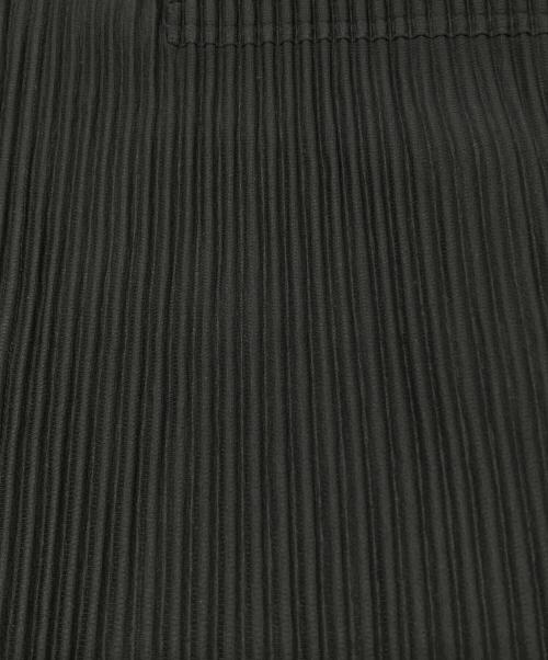 HOMME PLISSE ISSEY MIYAKE（オム プリッセ イッセイ ミヤケ）HOMME PLISSE ISSEY MIYAKE (オム プリッセ イッセイ ミヤケ) FLIPバックビッグポケットシャツ HP31JJ172 ブラック サイズ:SIZE3の古着・服飾アイテム