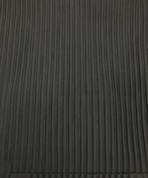 HOMME PLISSE ISSEY MIYAKE（オム プリッセ イッセイ ミヤケ）HOMME PLISSE ISSEY MIYAKE (オム プリッセ イッセイ ミヤケ) FLIPバックビッグポケットシャツ HP31JJ172 ブラック サイズ:SIZE3の古着・服飾アイテム