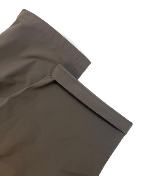 GOLDWIN（ゴールドウイン）GOLDWIN (ゴールドウイン) ワンタックテーパードライトパンツ ブラウン サイズ:SIZE2の古着・服飾アイテム