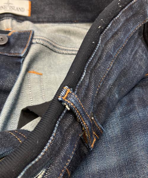 STONE ISLAND（ストーンアイランド）STONE ISLAND (ストーンアイランド) デニムパンツ　5715JDBG1 インディゴ サイズ:SIZE 32の古着・服飾アイテム