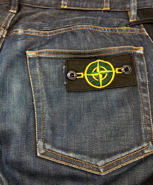 STONE ISLAND（ストーンアイランド）STONE ISLAND (ストーンアイランド) デニムパンツ　5715JDBG1 インディゴ サイズ:SIZE 32の古着・服飾アイテム