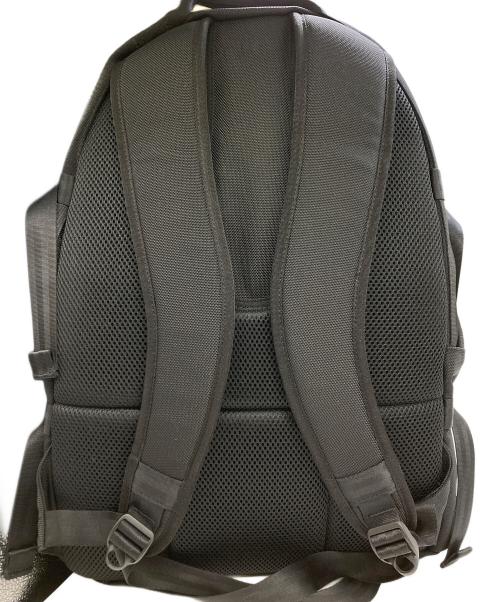 New Era（ニューエラ）New Era (ニューエラ) YOHJI YAMAMOTO (ヨウジヤマモト) Carrier Pack HY-I20-620-1A3 ブラック サイズ:実寸サイズをご参照下さい。の古着・服飾アイテム