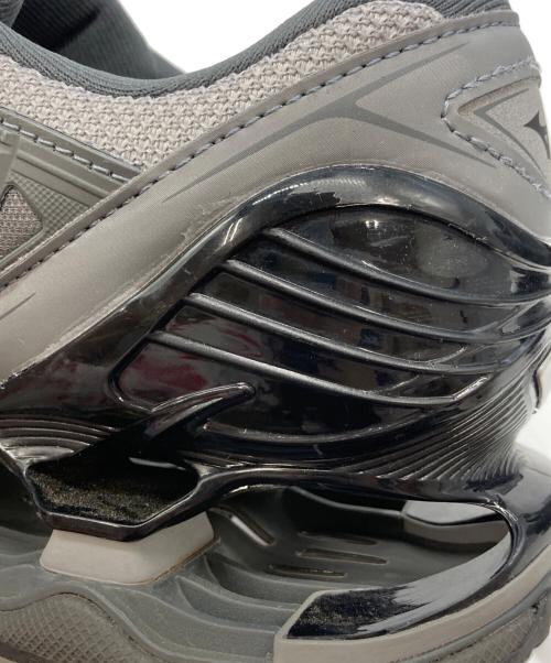 MIZUNO（ミズノ）MIZUNO (ミズノ) ローカットスニーカー　D1GA333704 グレー サイズ:US9.5の古着・服飾アイテム