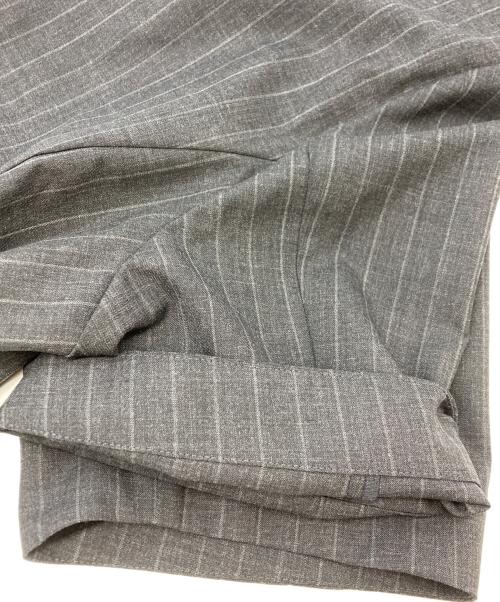 STUDIOUS（ステュディオス）STUDIOUS (ステュディオス) Half Sleeve Summer Wool Jacket/ハーフスリーブサマーウールジャケット 125453001 グレー サイズ:SIZE  1の古着・服飾アイテム