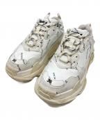 BALENCIAGAバレンシアガ）の古着「Triple S Sneaker All over Logo/トリプルSスニーカー」