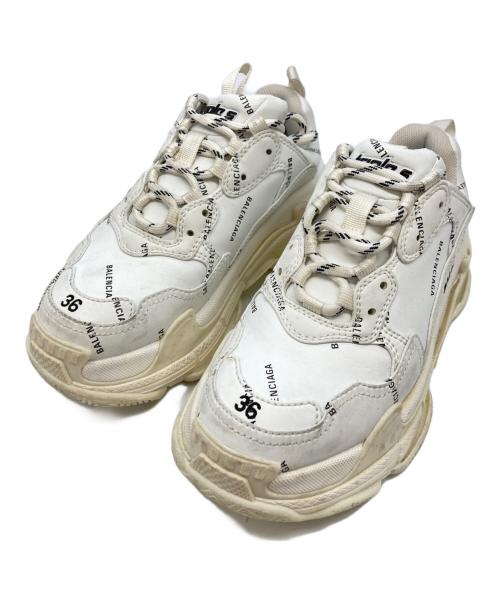 BALENCIAGA（バレンシアガ）BALENCIAGA (バレンシアガ) Triple S Sneaker All over Logo/トリプルSスニーカー サイズ:USA 6の古着・服飾アイテム